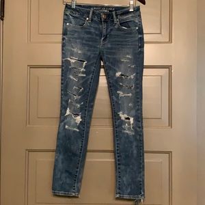 American Eagle Super Ripped Jeans
